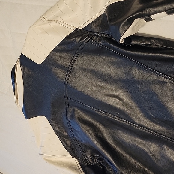 Guess Faux Leather Jacket XS - Picture 3 of 5